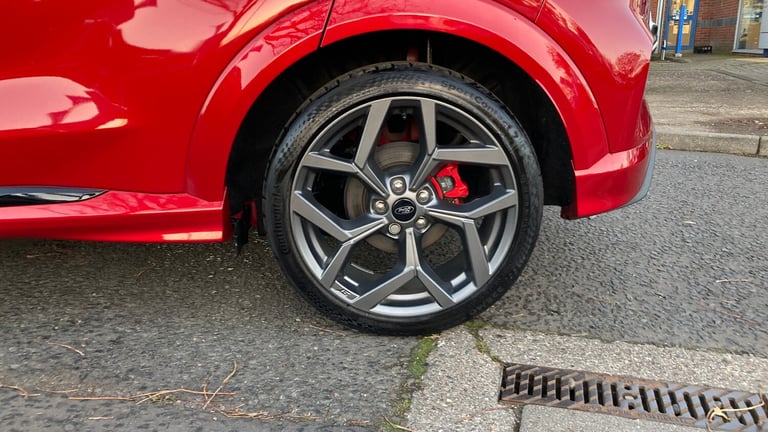 2025 Ford Puma 1.0 EcoBoost Hybrid mHEV ST 5dr DCT HATCHBACK PETROL Automatic