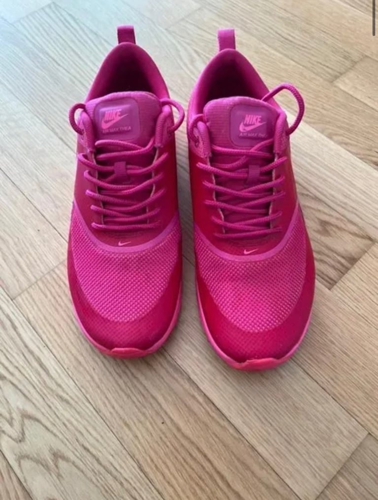 image for Nike Air Max Size 4,5
