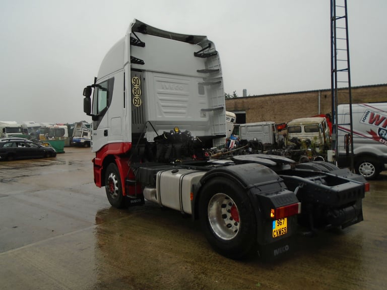 2009 Iveco Stralis 450 4x2. Manual 2F 16 Speed. LEFT HAND DRIVE