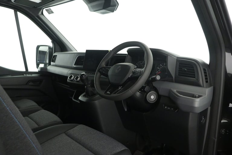2025 Renault Master MM35 Blue dCi 150 Advance Medium Roof Panel Van Diesel Manual