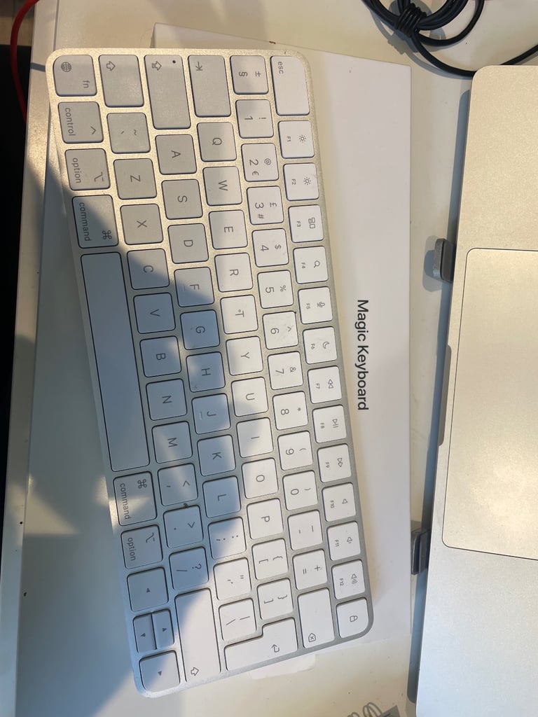 Apple magic keyboard