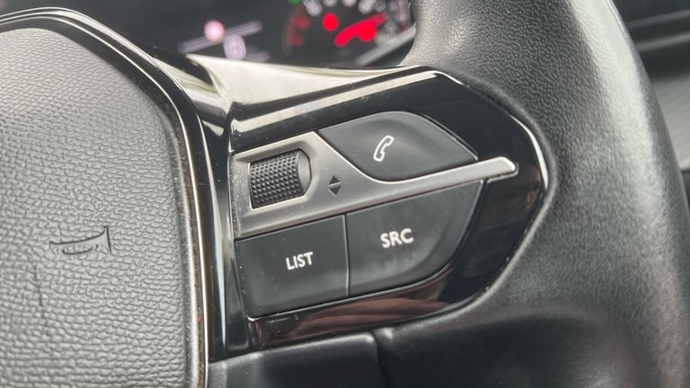 2021 Peugeot 208 1.2 PureTech 100 Allure 5dr Petrol Hatchback Hatchback Petrol Manual