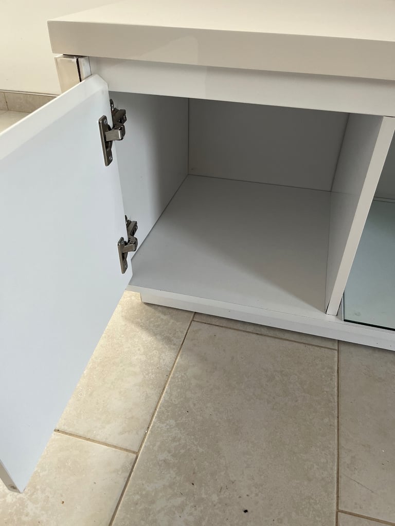 White TV Stand with Cupboard and Glass Shelf