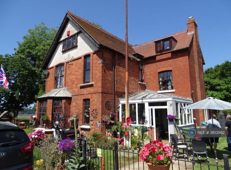 image for 7 bedroom house in Dock Road, Sharpness, Berkeley, GL13 (7 bed) (#2613562)