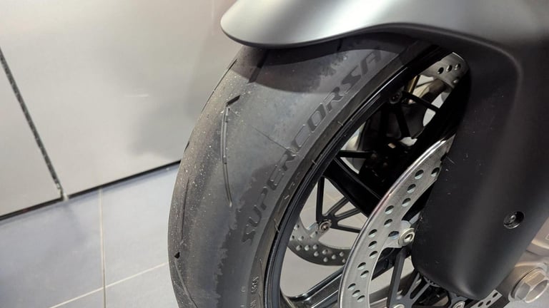 2025 Ducati Panigale V4S 1103 Ducati Quick Shift up/down 2.0 Euro 5