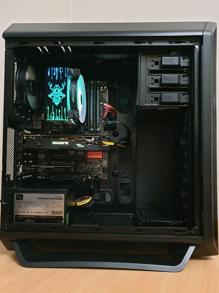 Gaming PC - i5, 32GB, RX 570, SSD, WiFi, 750W
