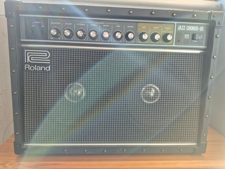 Roland Jazz Chorus 85