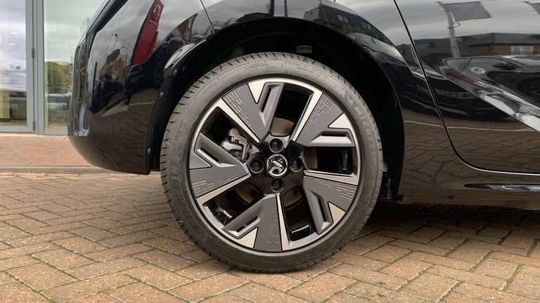2024 Vauxhall Corsa 50kWh GS Hatchback 5dr Electric Auto (136 ps) Hatchback Electric Automatic