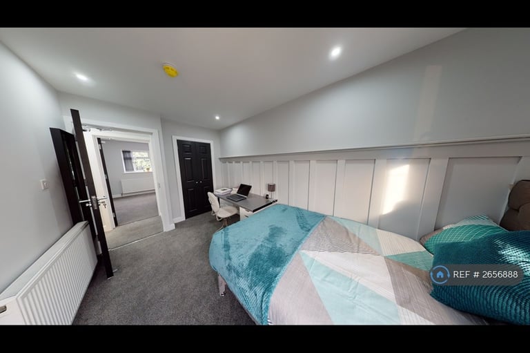 5 bedroom house in Charter Avenue, Coventry, CV4 (5 bed) (#2656888)
