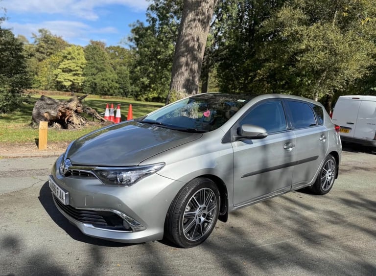 Toyota, AURIS, Hatchback, 2016, Manual, 1598 (cc), 5 doors