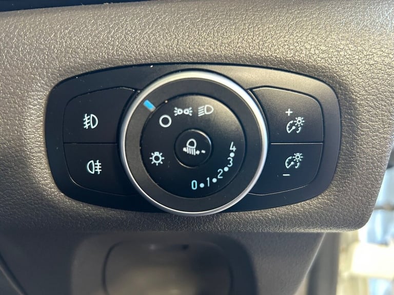 2021 21 FORD TRANSIT CUSTOM 2.0 320 ECOBLUE LEADER CREW VAN DOUBLE CAB 5DR DIESE