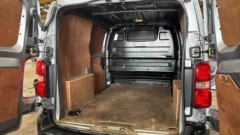 2021 Citroen Dispatch 1400 2.0 BlueHDi 120 Van Enterprise M PANEL VAN Diesel Manual
