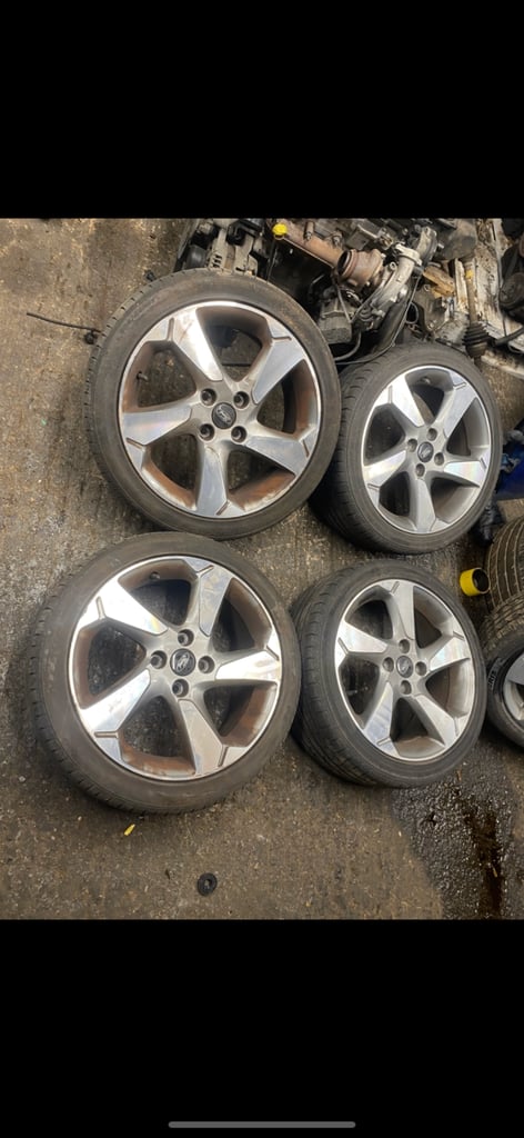 image for Ford Fiesta Mk8 Alloy Wheels Set x4 17” 4x108 