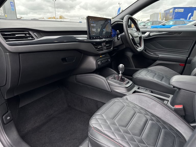 2022 Ford Focus 1.0 EcoBoost Hybrid mHEV 155 ST-Line Vignale 5dr HATCHBACK PETROL Manual