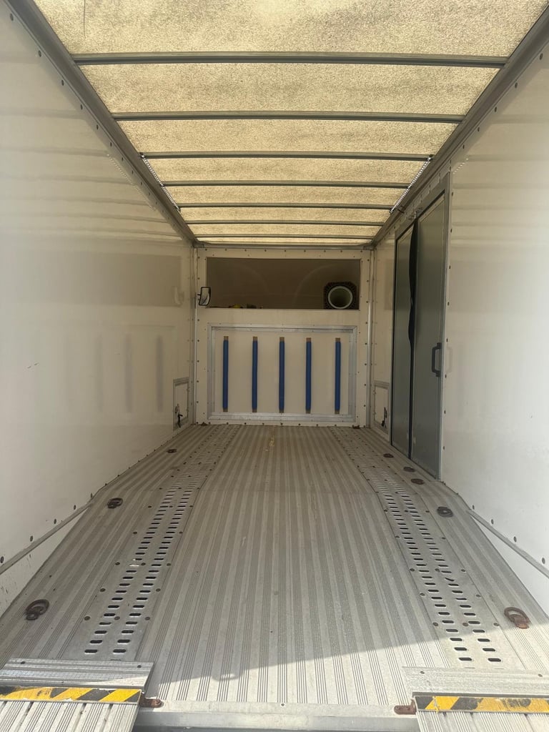 Mercedes Sprinter 2.1 516 Covered vehicle transporter racecar RWD L2 Euro 6