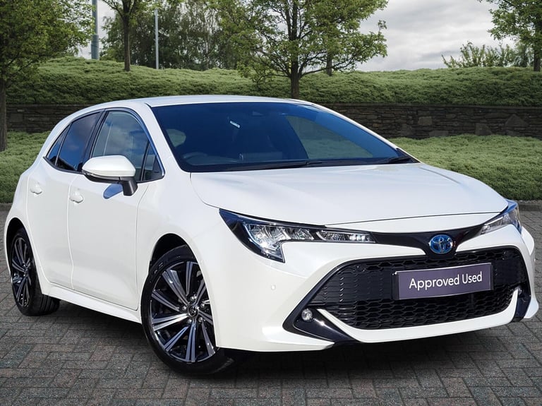 image for 2022 Toyota Corolla 1.8 VVT-i Hybrid Design 5dr CVT Hatchback Hybrid Automatic