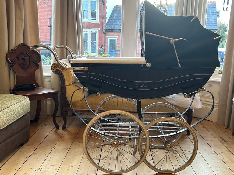 Silver cross pram gumtree online