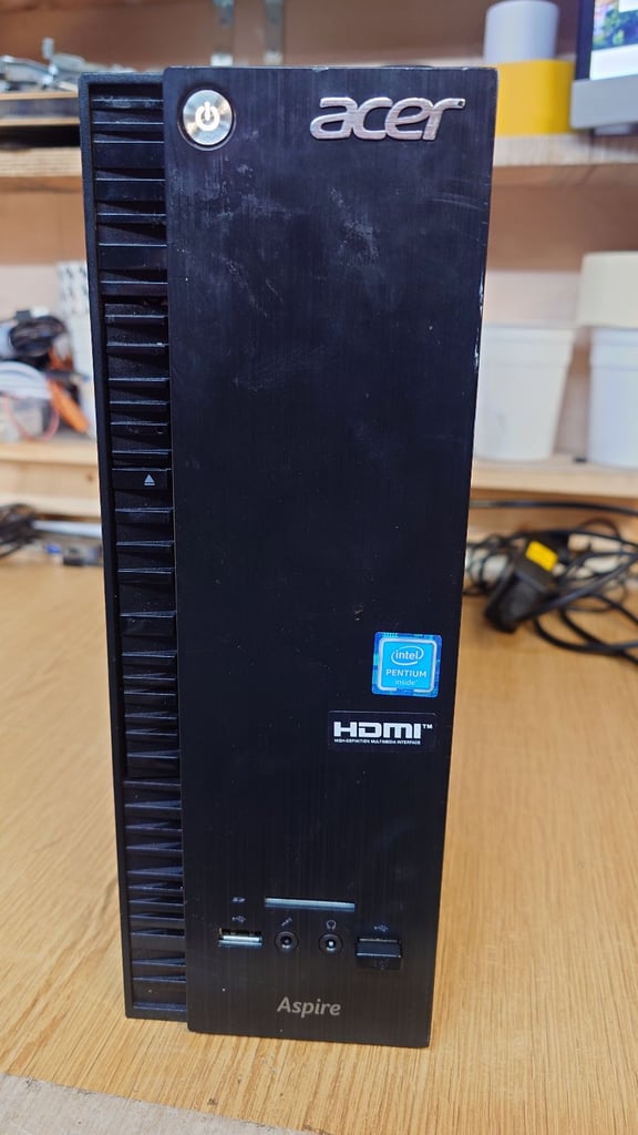 image for ACER ASPIRE XC-704 PENTIUM DESKTOP COMPUTER