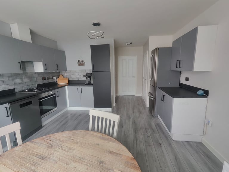 Semi detached 3 bedroom house with large garden in Sheffield-S5