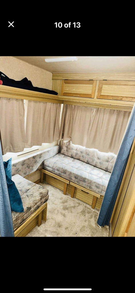 1998 crown regent 5 birth caravan
