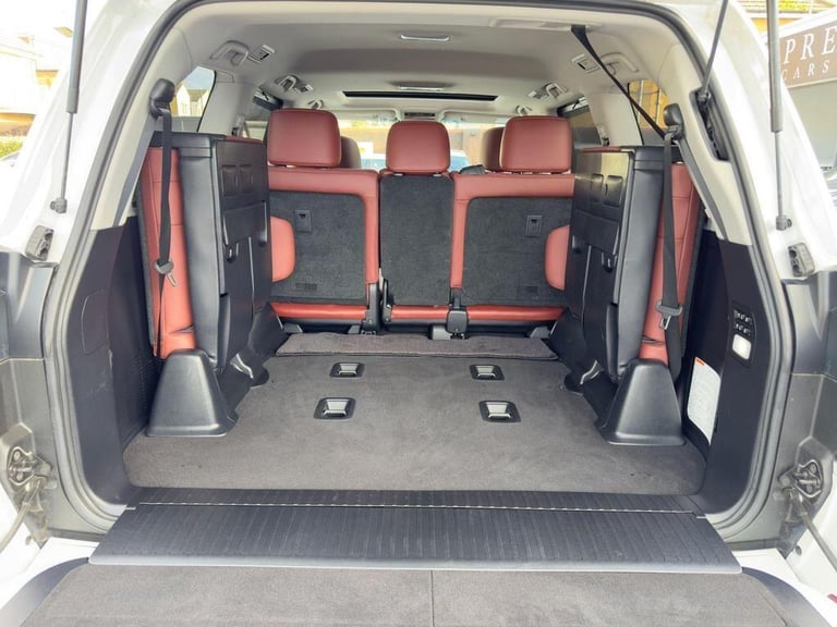 2024 Lexus LX LX570 5.7 V8 Automatic 4X4 8 seats 5dr Petrol Automatic
