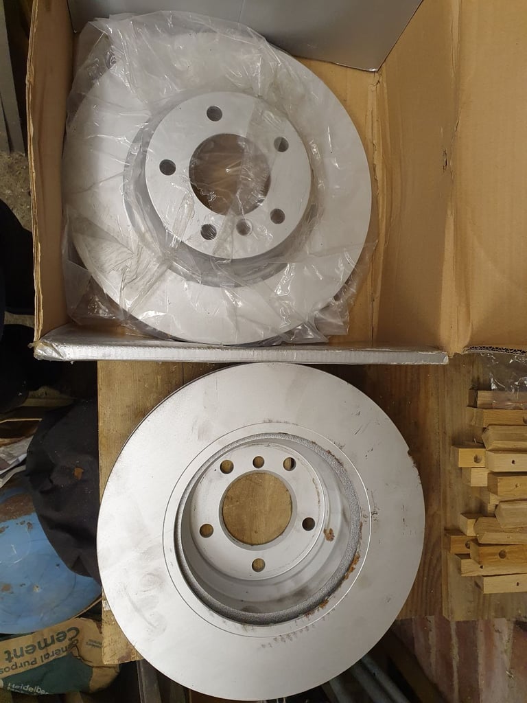 Brake discs for BMW