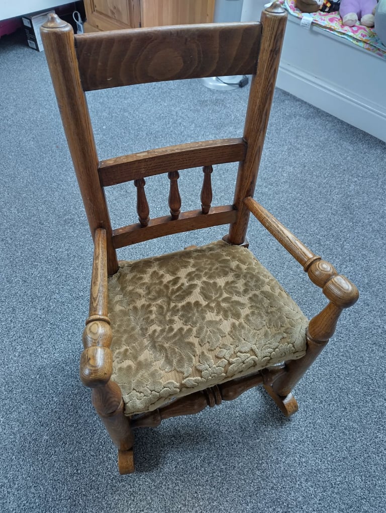 Children's rocking chairs 