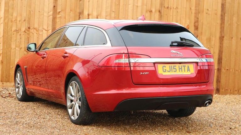 JAGUAR XF 2.2d Portfolio Sportbrake Auto Euro 5 (s/s) 5dr 2015