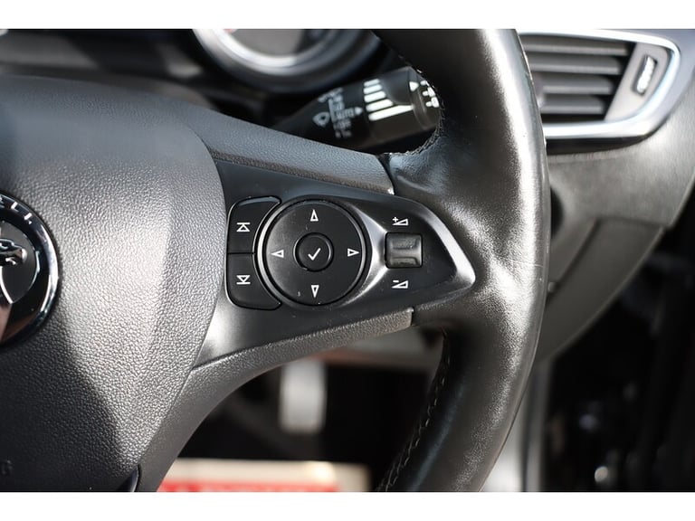 2019 Vauxhall Astra i Turbo Elite Nav Hatchback Petrol Manual
