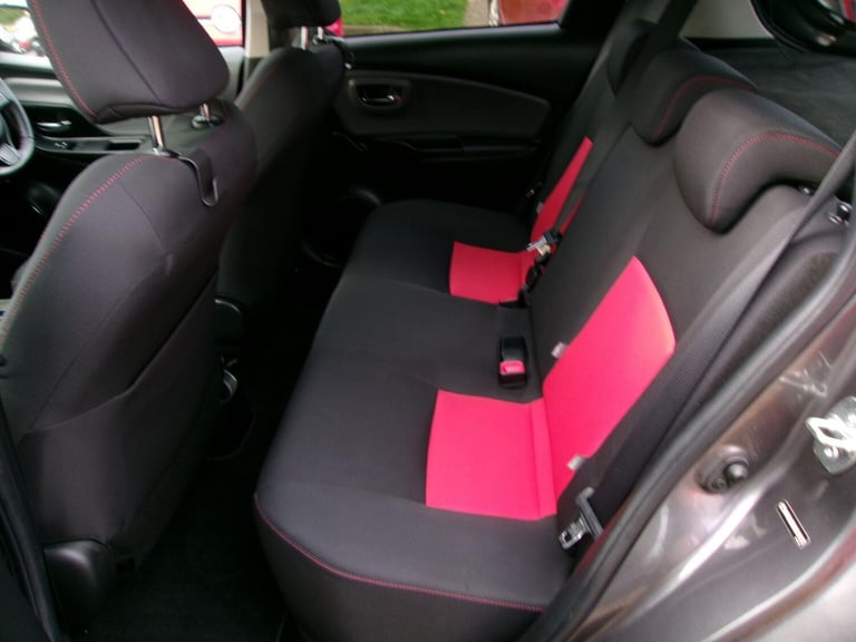 2015 Toyota Yaris 1.33 VVT-i Sport 5dr HATCHBACK PETROL Manual