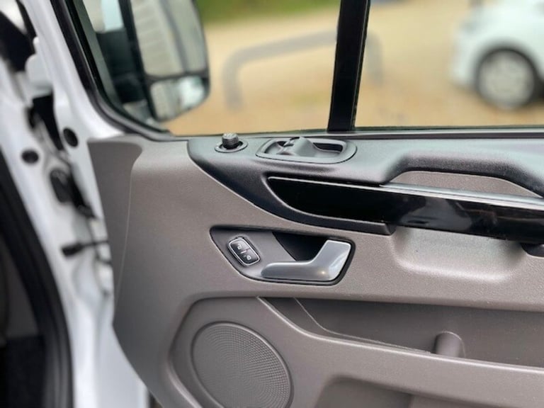 2022 Ford Transit Custom 320 Limited Sport Kit Combi Van Diesel Manual