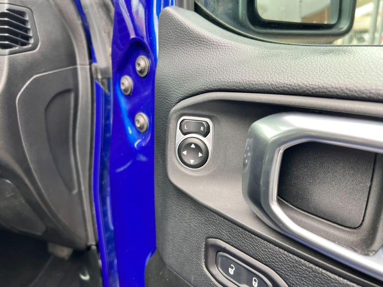 2020 Jeep Wrangler 2.2 MultiJetII Sahara SUV 4dr Diesel Auto 4WD Euro 6 (s/s) (200 ps) CONVERTIBL...