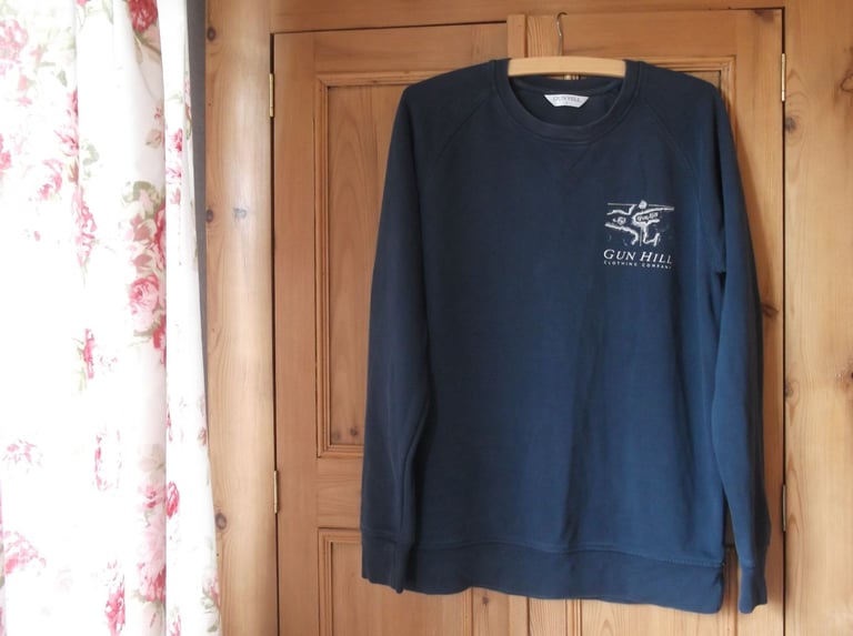 image for Men's Gun Hill Clothing Burnham Market Norfolk Navy Sweatshirt Size L About 40-42 inch chest