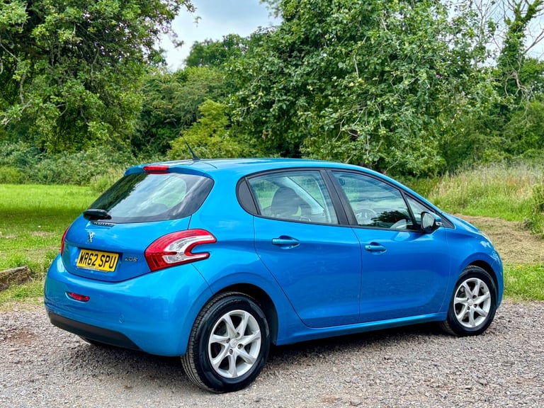 2012 Peugeot 208 1.0 VTi Active Only 65,000 Miles Metallic Blue 5 Door ULEZ 