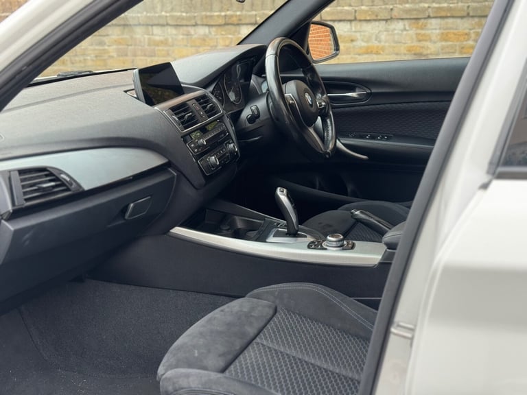2016 BMW 1 Series 118i 15] M Sport 5dr Nav] Step Auto HATCHBACK Petrol Automatic
