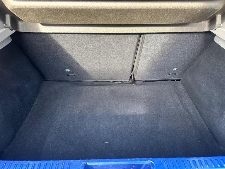 2013 Dacia Sandero 0.9 TCe Laureate Euro 5 5dr HATCHBACK Petrol Manual