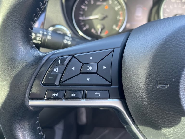 2018 Nissan Qashqai 1.3 DiG-T 160 N-Connecta 5dr DCT HATCHBACK PETROL Automatic
