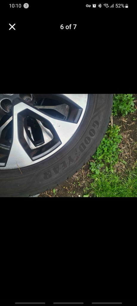 19" Renault alloy wheels