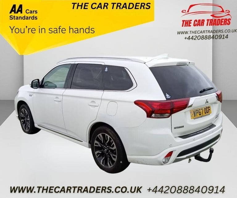 2017 Mitsubishi Outlander 2.0h 12kWh 4hs SUV 5dr Petrol Plug-in Hybrid CVT 4WD Euro 6 (s/s) (200 ...