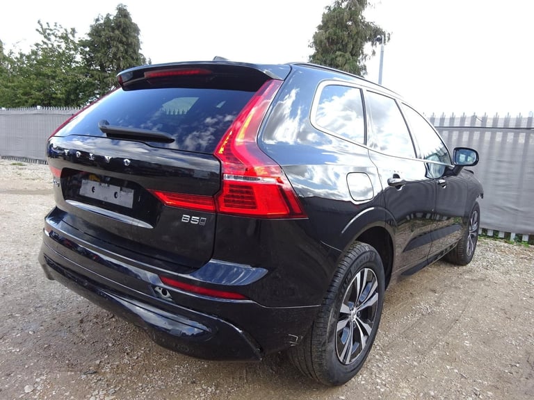 2024 74 REG VOLVO XC60 CORE B5 AWD AUTO DAMAGED REPAIRABLE SALVAGE