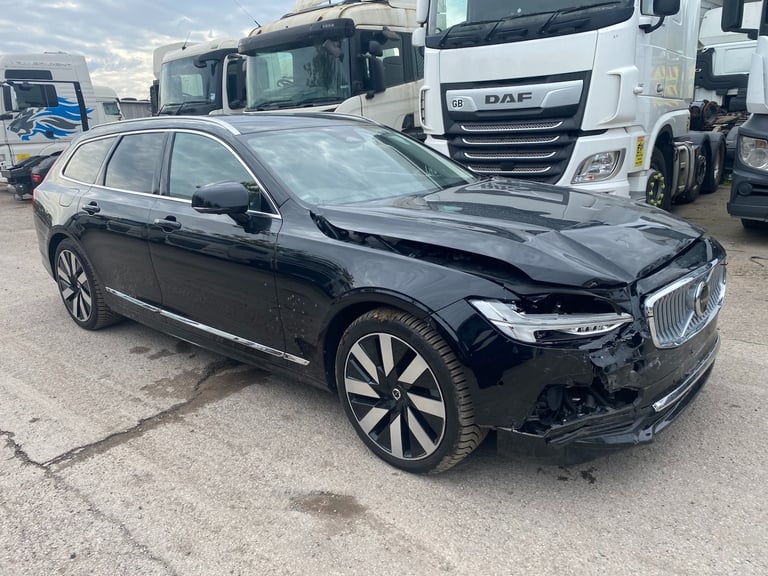 2023 VOLVO V90 RECHARGE T6 PLUS AWD 2.0 TURBO HYBRID AUTO ESTATE DAMAGED SALVAGE