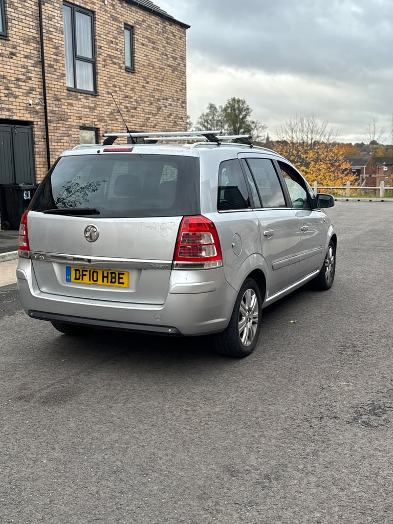 Vauxhall, ZAFIRA, MPV, 2010, Manual, 1686 (cc), 5 doors