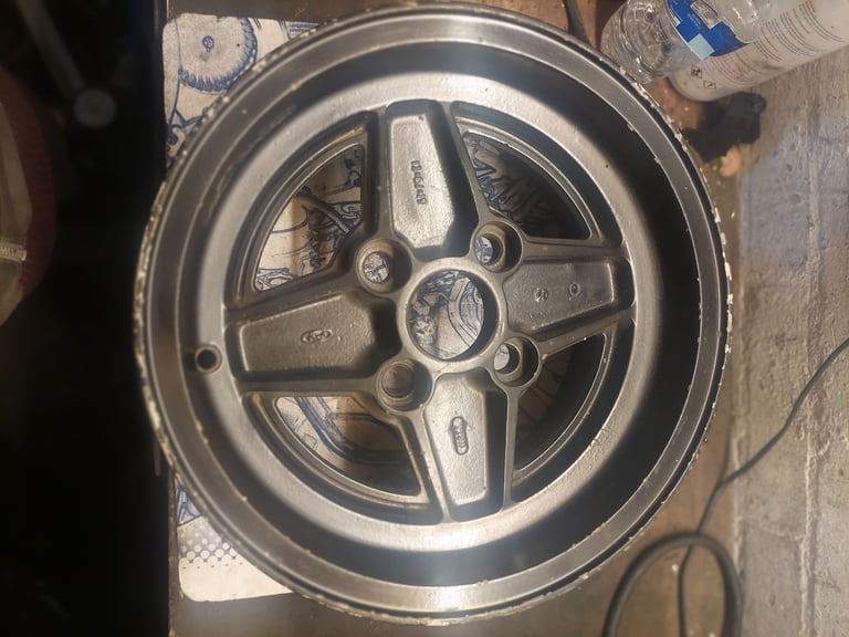 FORD ESCORT RS2000 Wheel 13 inch