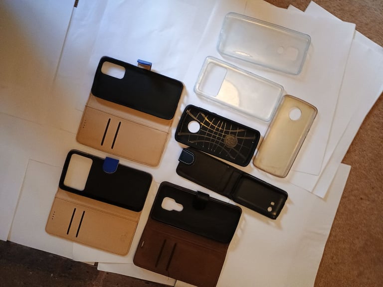 Random Collection of Phone Accessories 