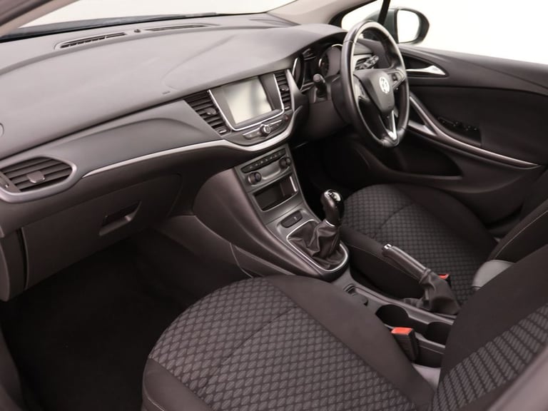 2018 Vauxhall Astra 1.4i Turbo Tech Line Nav Hatchback 5dr Petrol Manual Euro 6 (125 ps) Hatchbac...