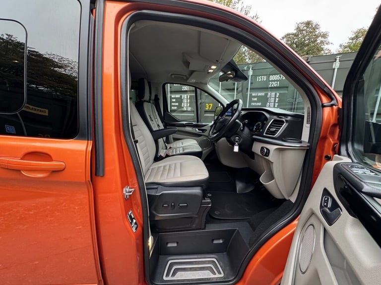 2021 FORD TOURNEO CUSTOM 2.0 EcoBlue 185ps L/R 9 Seater Titanium X