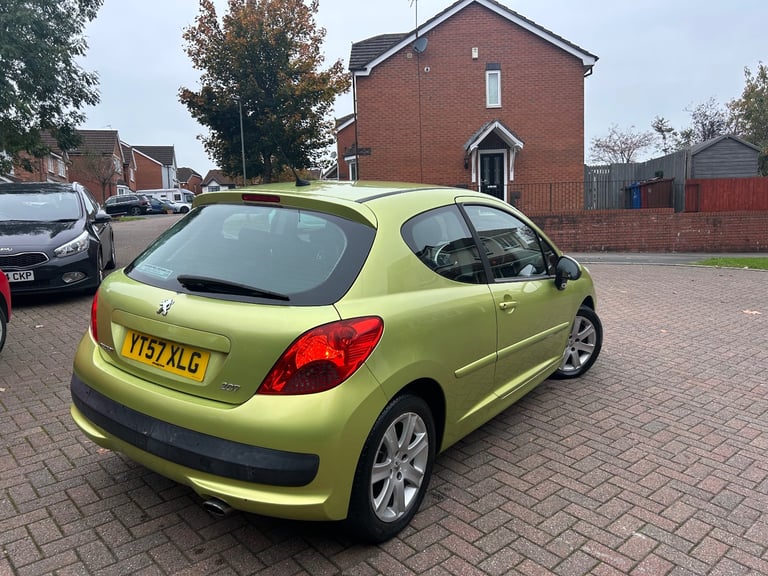 Peugeot, 207, Hatchback, 2007, Manual, 1560 (cc), 3 doors