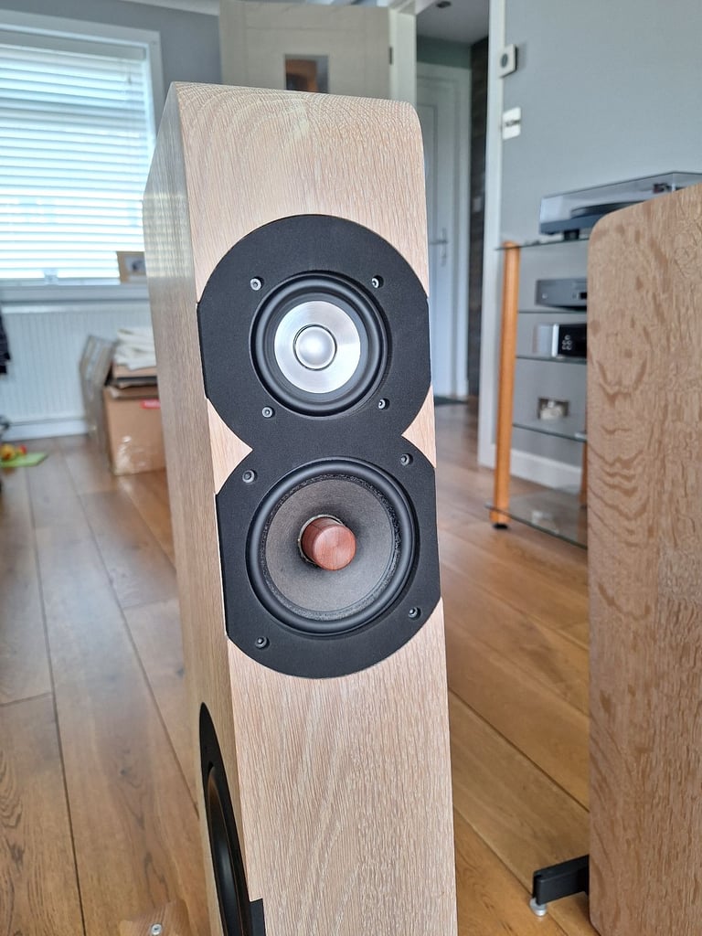 Boenicke Audio W8 Loudspeakers