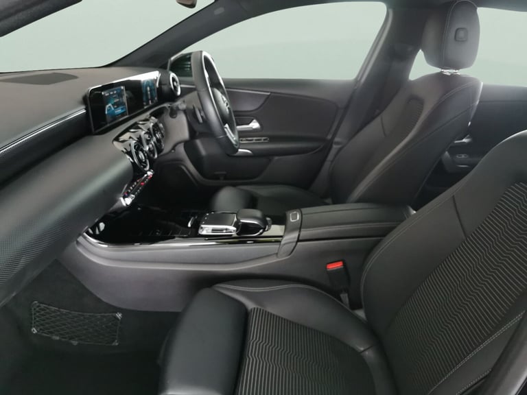 2019 Mercedes-Benz A-Class A180d Sport 5dr Auto HATCHBACK DIESEL Automatic