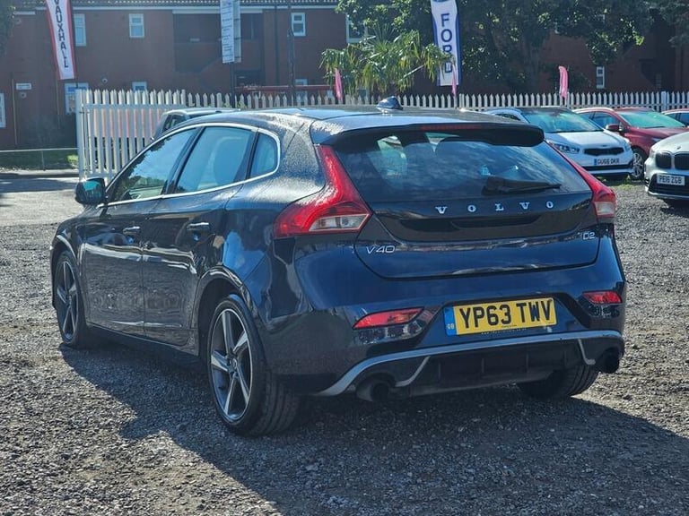 2013 Volvo V40 1.6 D2 R-Design Euro 5 (s/s) 5dr HATCHBACK Diesel Manual